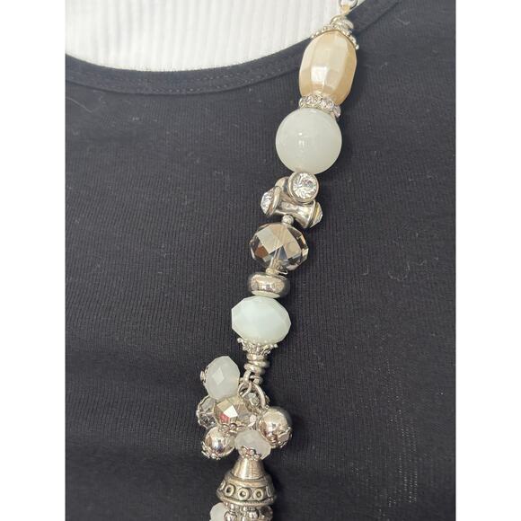 Women's Multi-Strand Statement Chunky White Beaded Silver Tone Chain Necklace - Picture 5 of 8